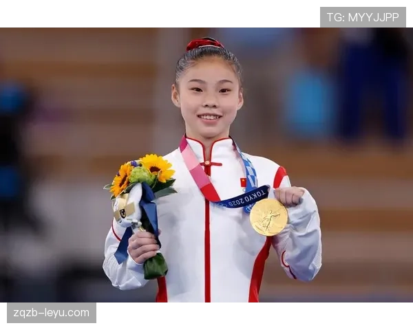 管晨辰今天发工资还是买豪车?这生活差距谁能懂啊 管晨辰今天发工资还是买豪车?这生活差距谁能懂啊